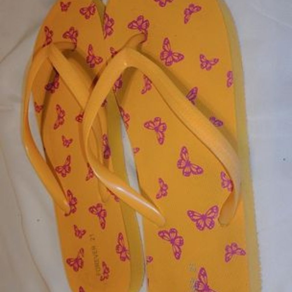 Vibrant Forever 21 Flipflops